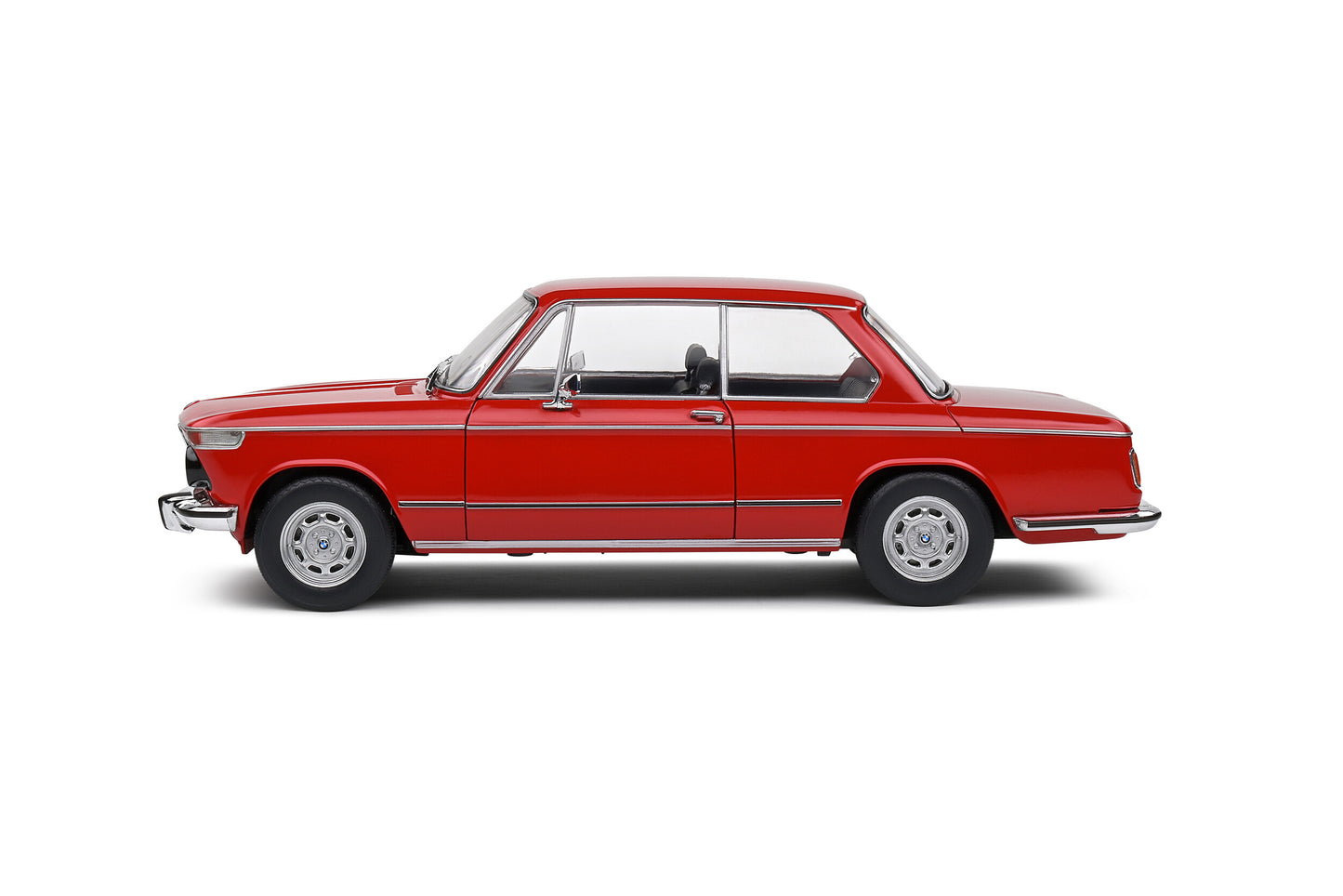 BMW 1602 – 1971 – Verona Red – 1:18 – Solido