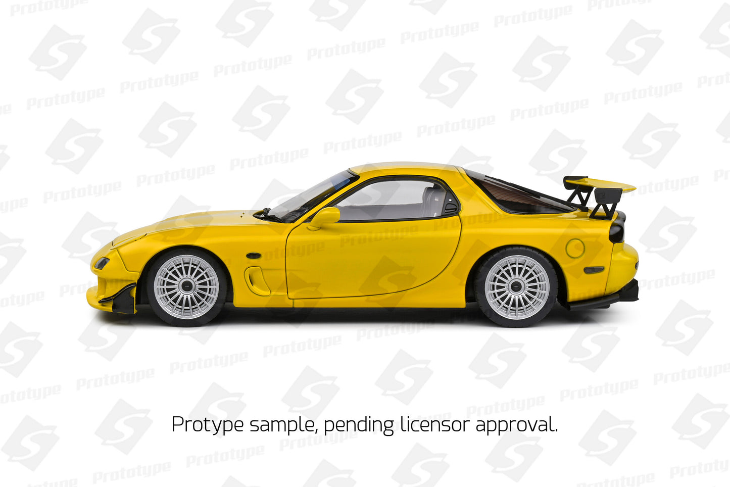 Mazda RX-7 FD3RS Streetfighters – 1999 – Yellow – 1:18 – Solido