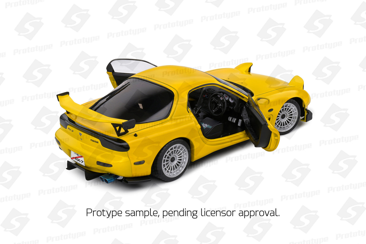 Mazda RX-7 FD3RS Streetfighters – 1999 – Yellow – 1:18 – Solido