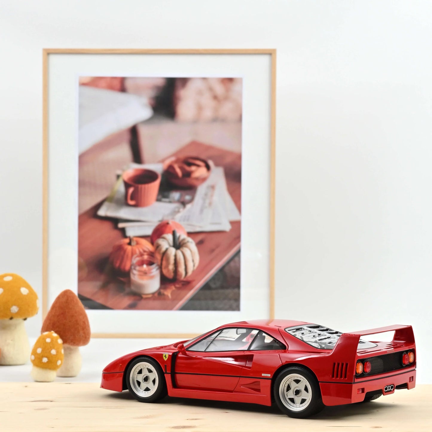 Ferrari F40 1987 – Red – Norev