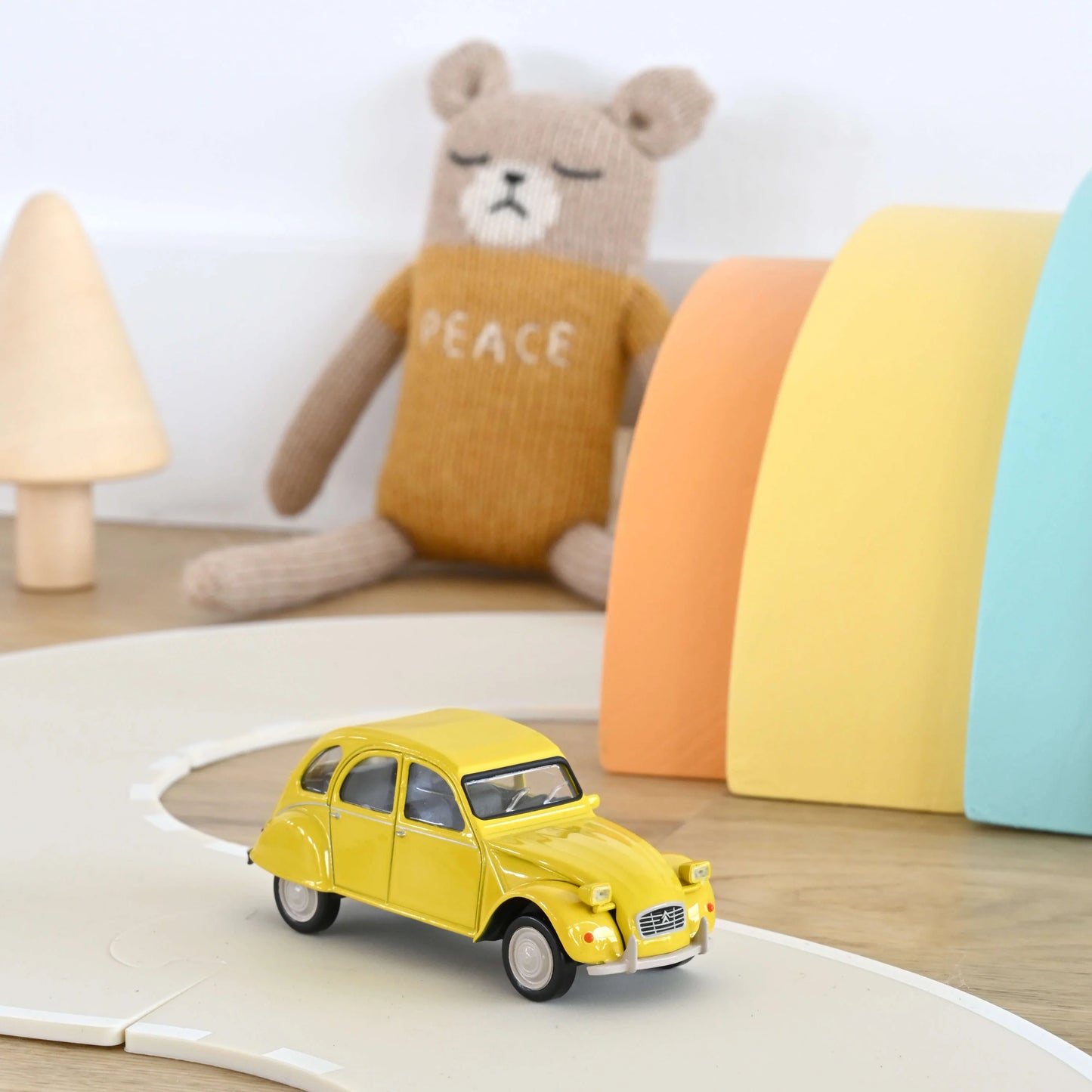 Citroën 2CV 6 Club 1979 – Mimosa Yellow – Norev Jet‑car