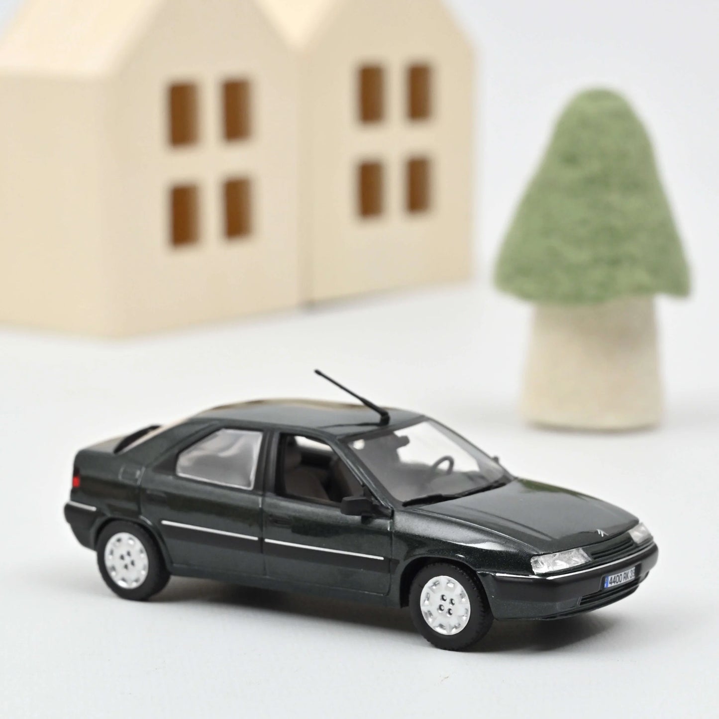 Citroën Xantia 1993 Vega Green – Norev