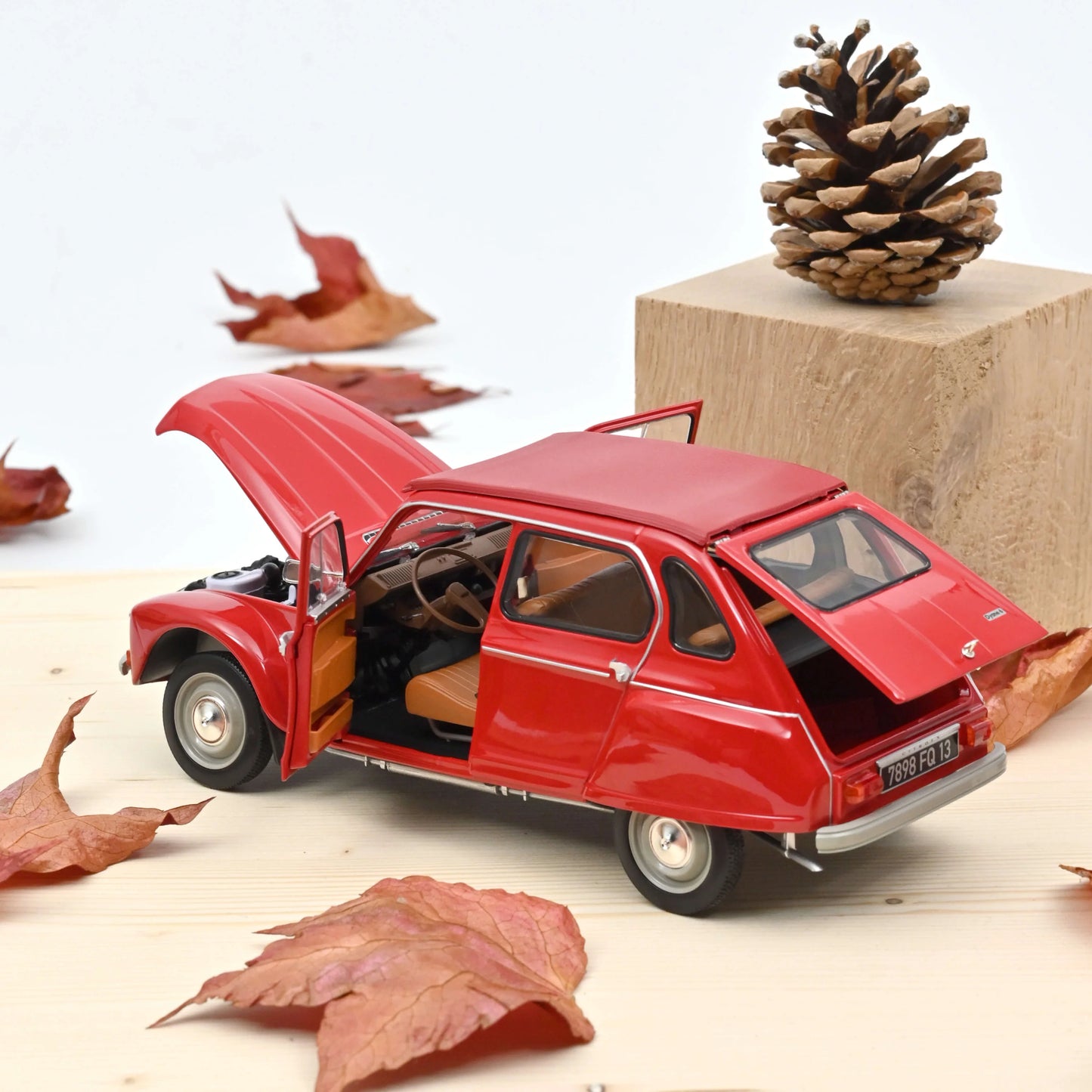 Citroën Dyane 1974 Rio Red – Die‑Cast Norev