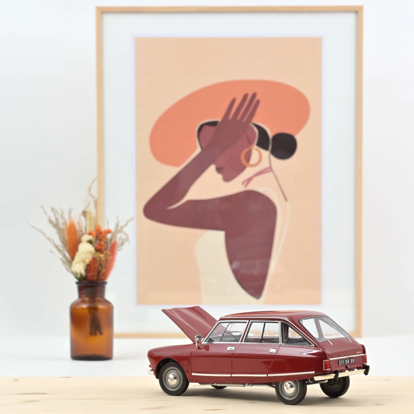 Citroën Ami 8 Club 1969 Masséna Red – Die‑Cast Norev (300 pcs)