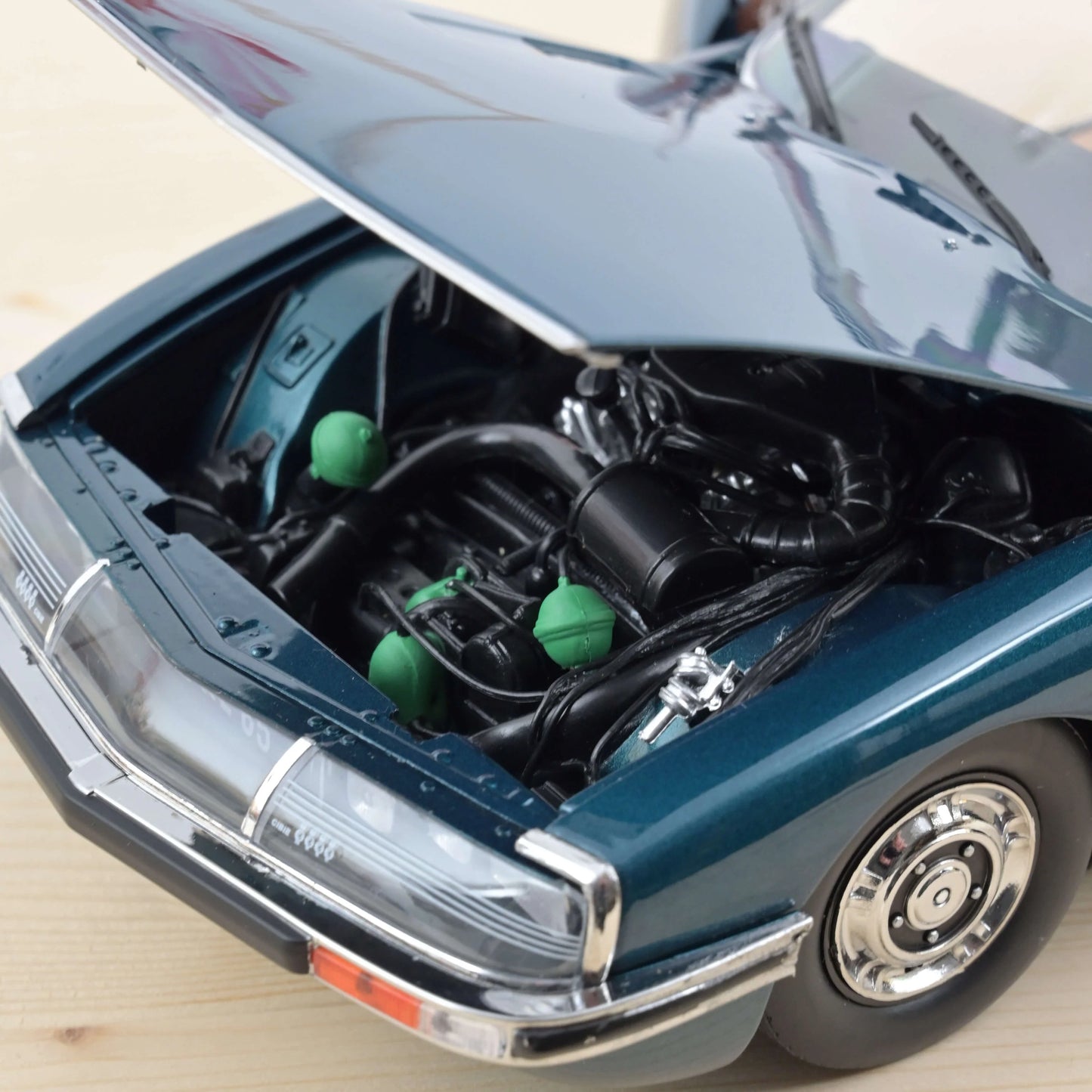 Citroën SM 1972 “Vert Tropiques” – Die‑Cast Norev