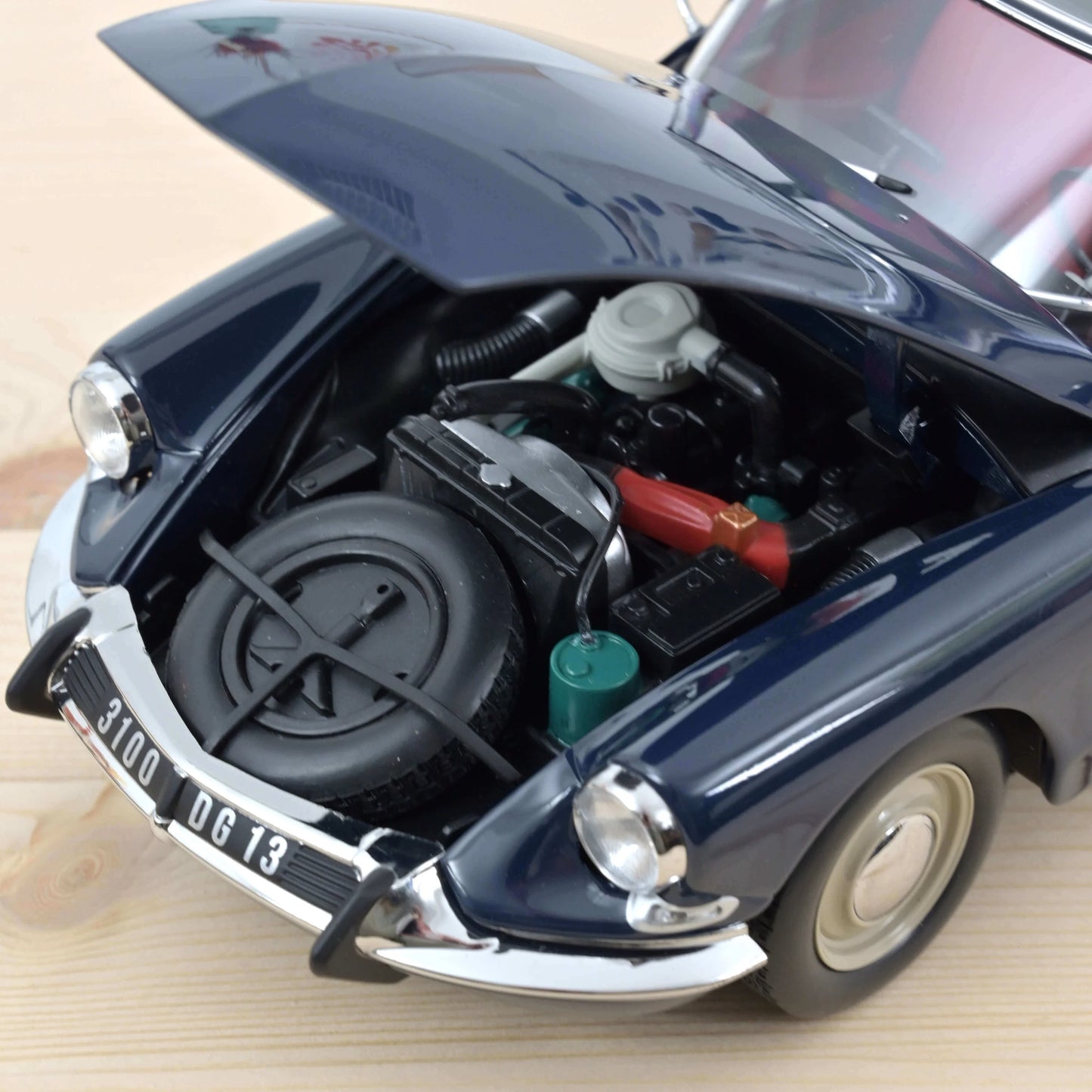 Citroën ID 19 Break 1967 “Orient Blue” – Die‑Cast Norev