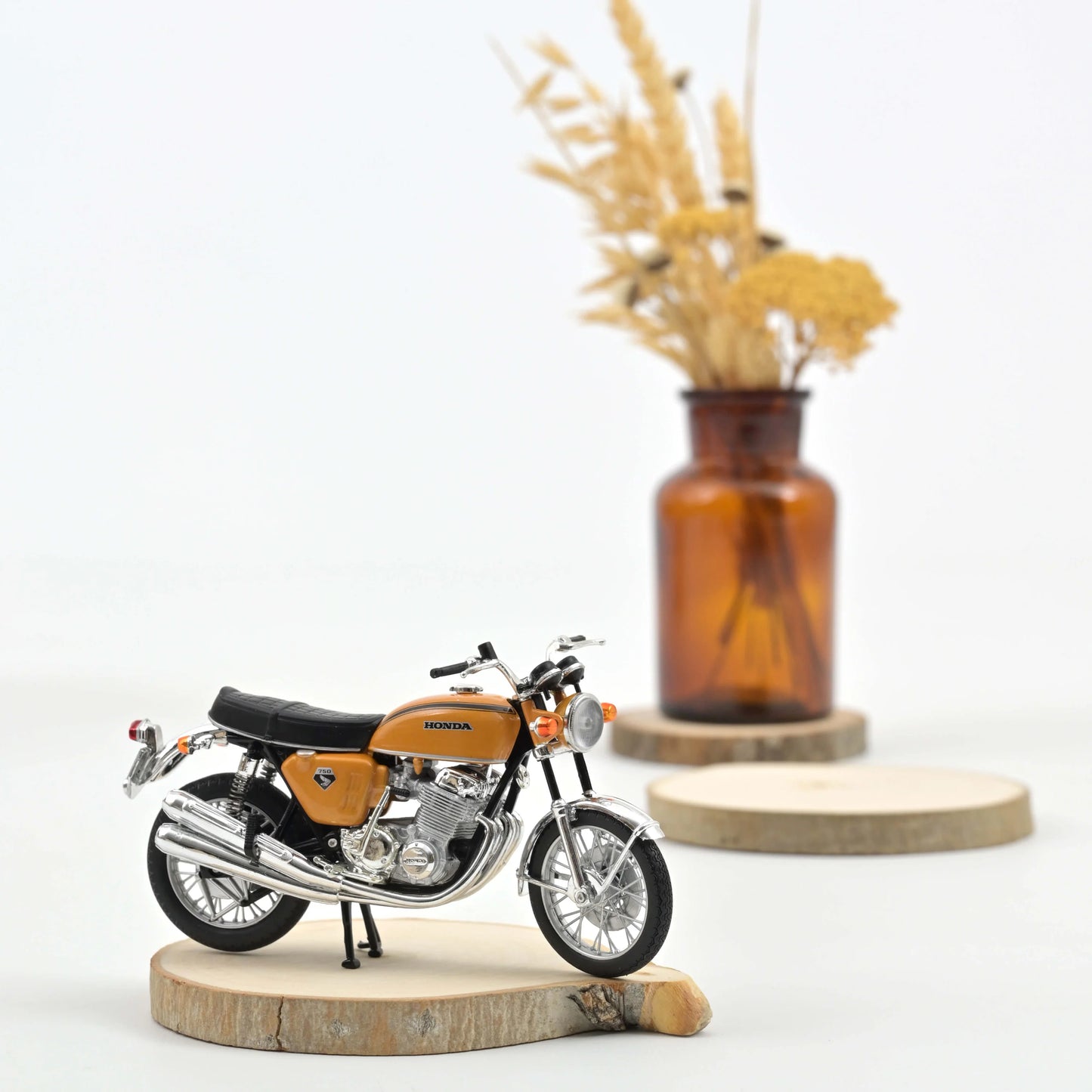 Honda CB750 1969 Orange metallic – Norev