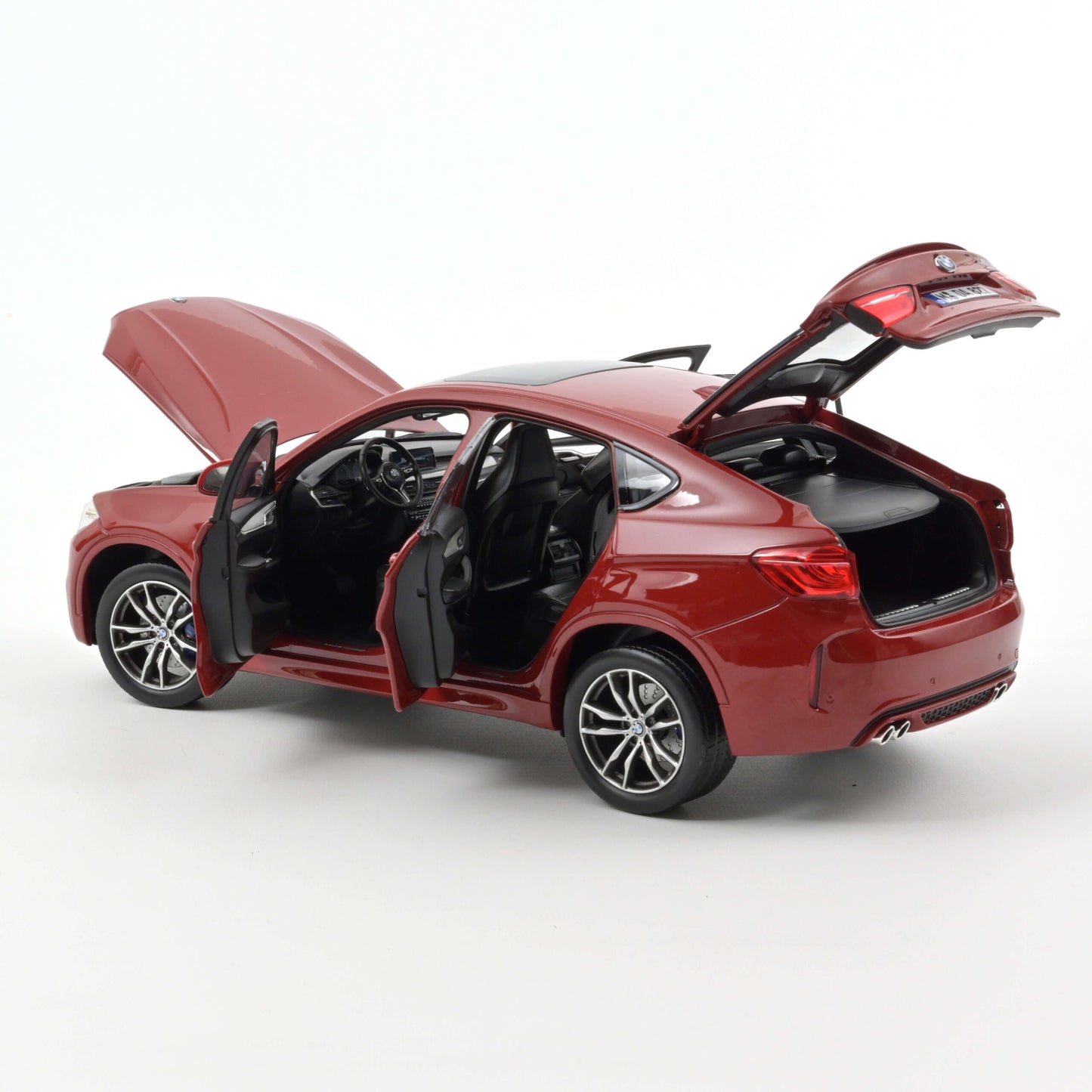 BMW X6 M (F86) 2015 – Red Metallic – Norev