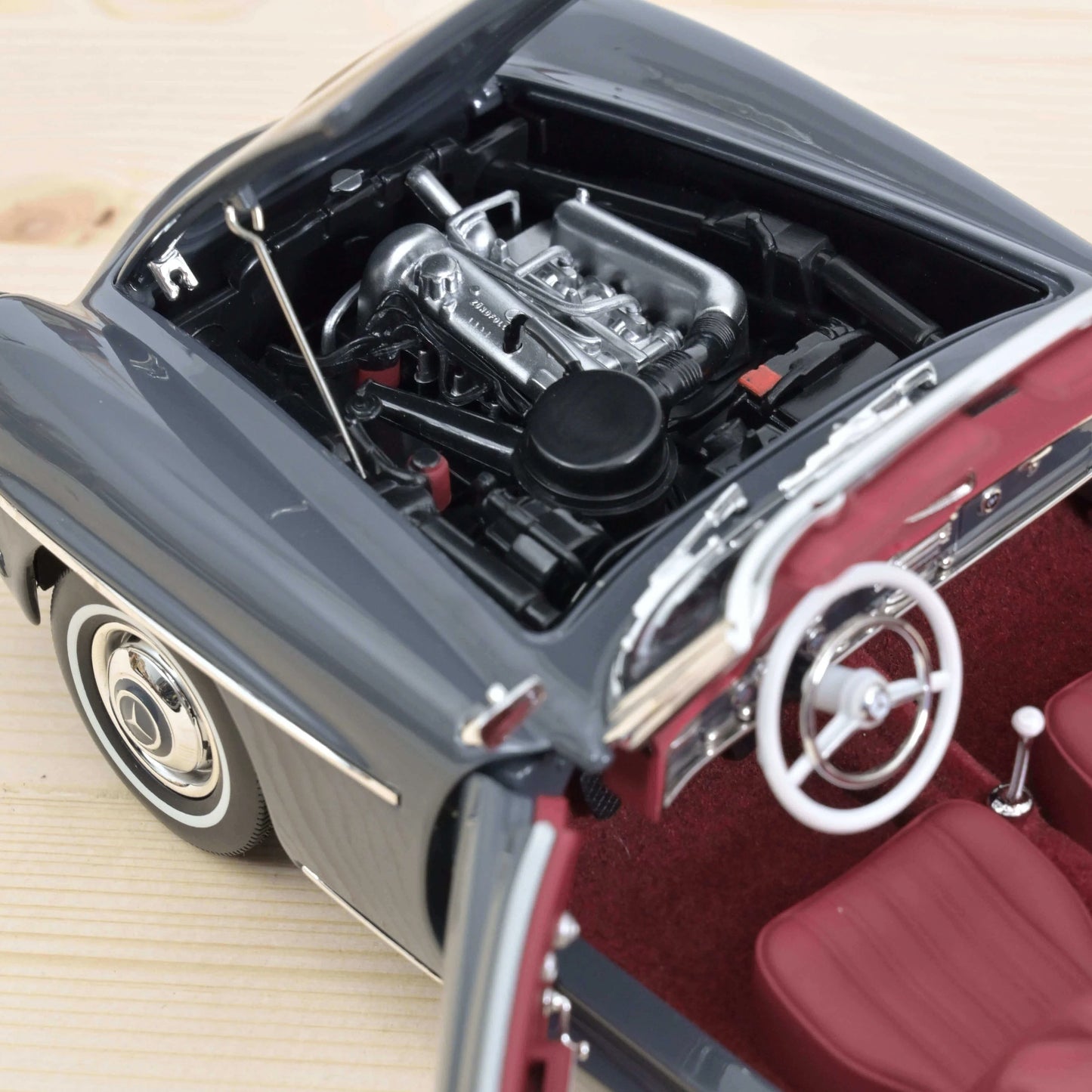 Mercedes-Benz 190 SL Roadster 1957 – Grey – Norev