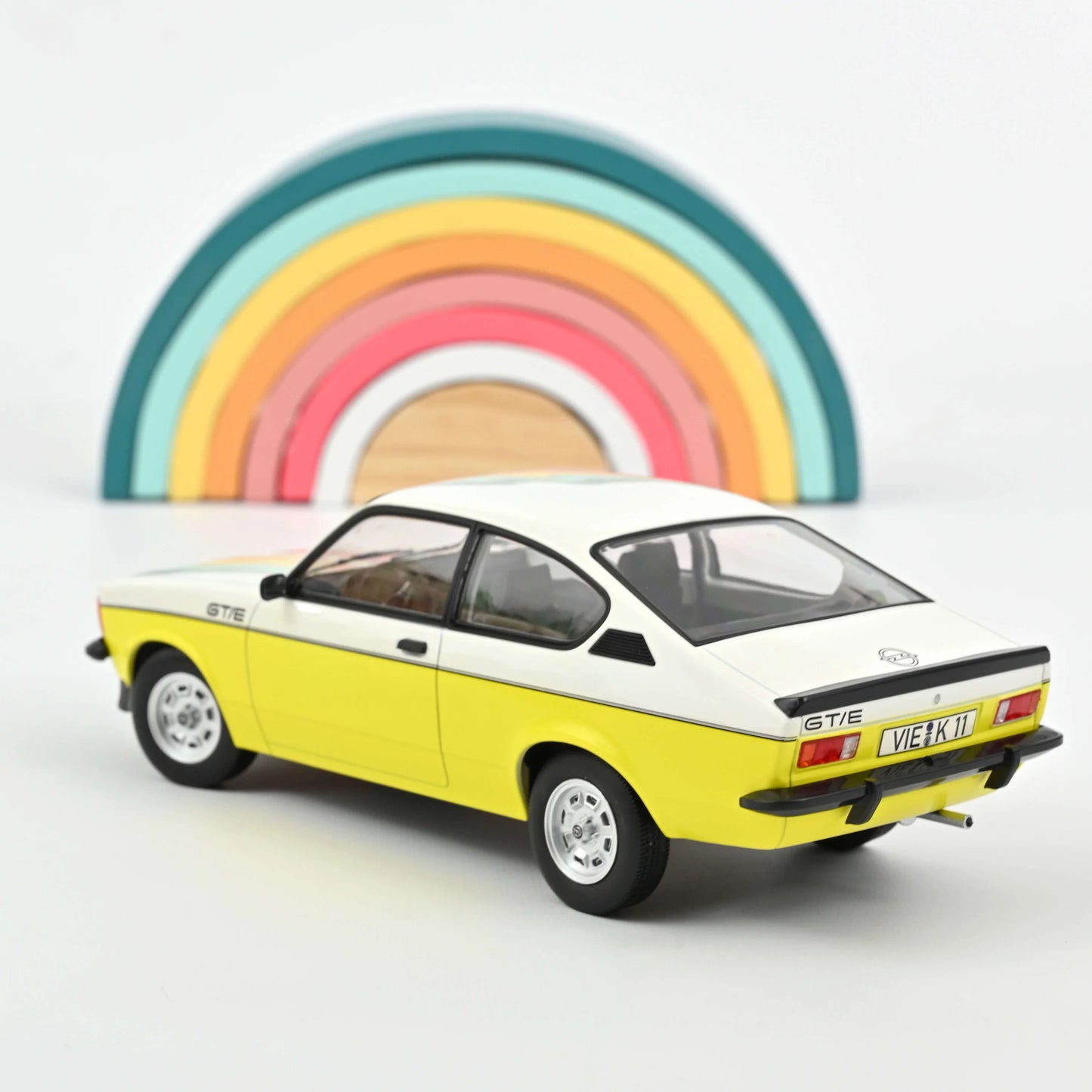 Opel Kadett GT/E 1977 White & Yellow – Die‑Cast Norev