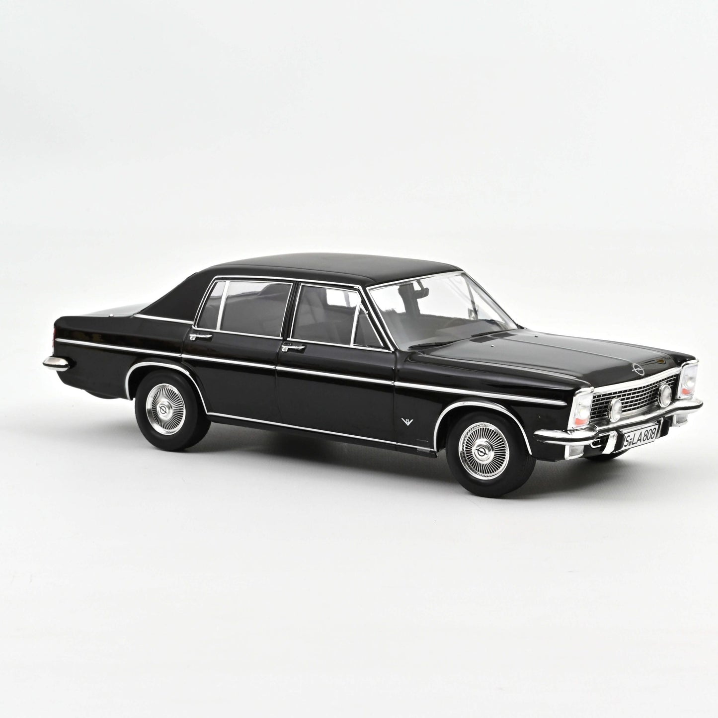 Opel Diplomat V8 1969 – Black – Norev