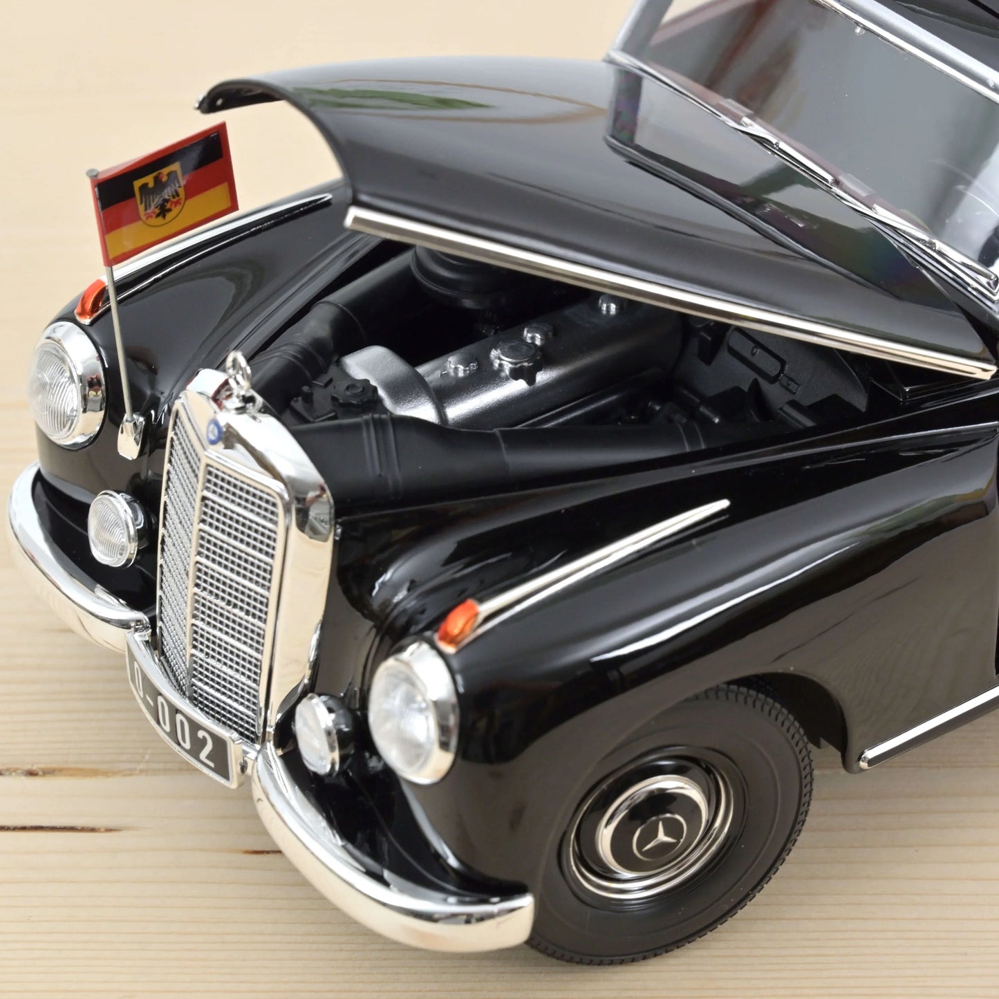 Mercedes‑Benz 300 “Konrad Adenauer” 1955 – Die‑Cast Norev