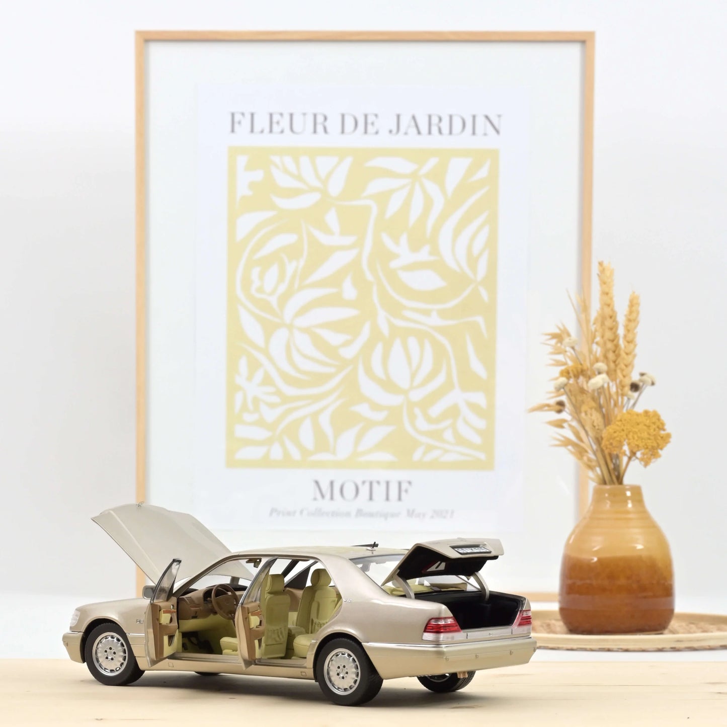 Mercedes‑Benz S600 1997 Silver – Die‑Cast Norev