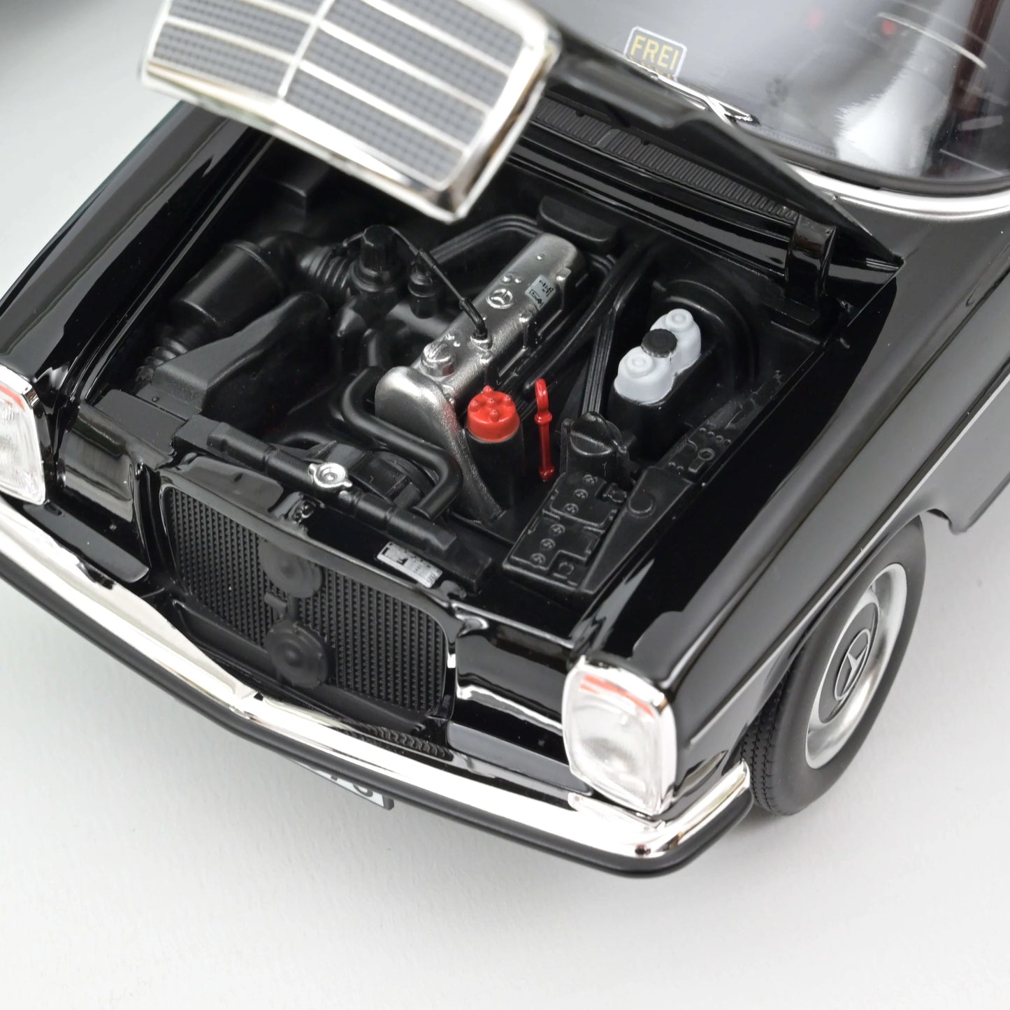 Mercedes‑Benz 200 1968 Taxi Black – Die‑Cast Norev