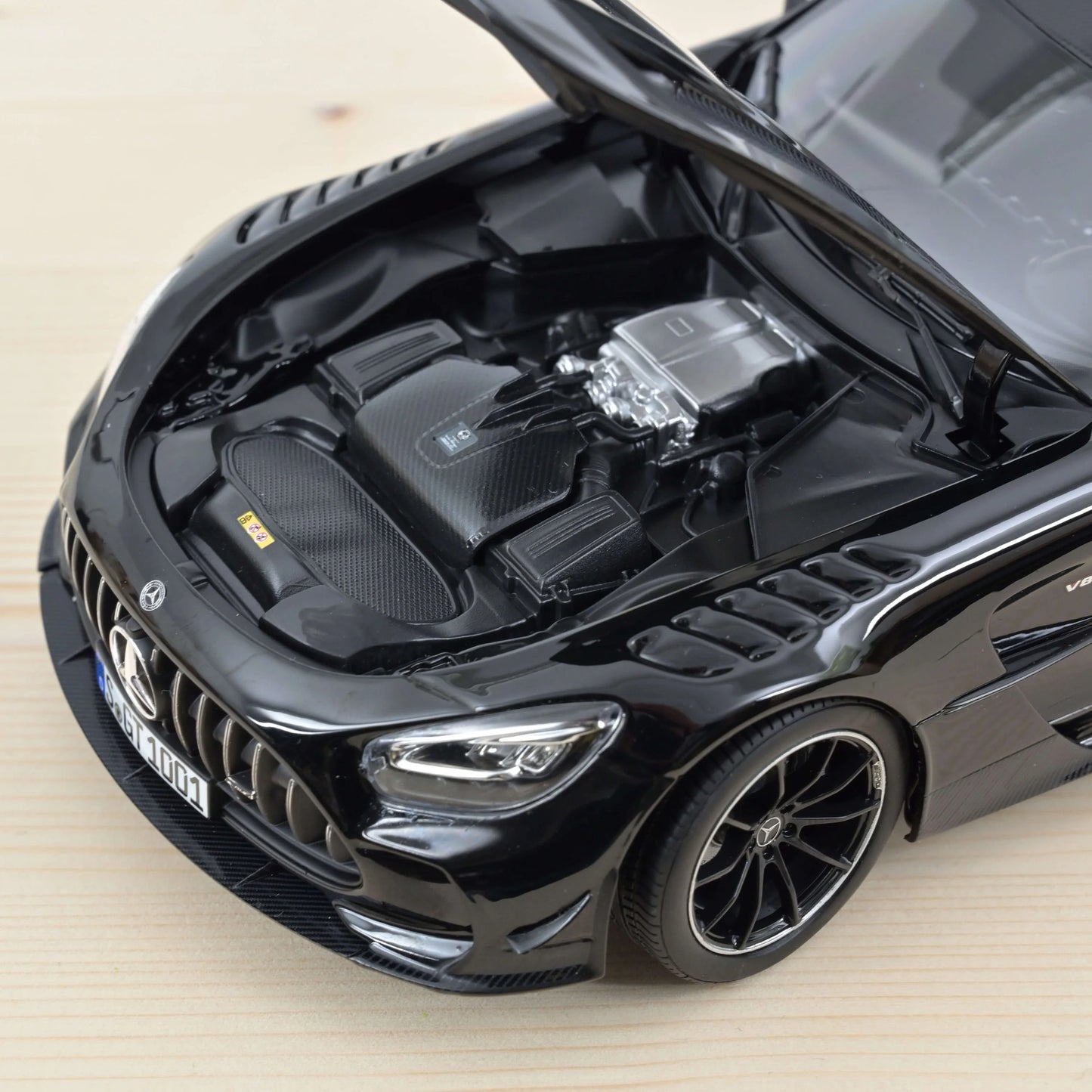 Mercedes-AMG GT Black Series – 2021 – Black – 1:18 – Norev