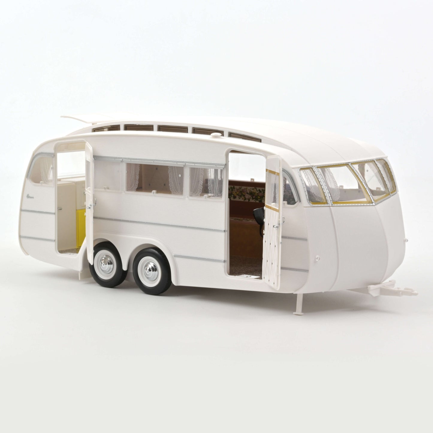 Peugeot 404 Sedan 1965 – Brown Metallic sa kamp-s prikolicom Caravan Hénon – Norev