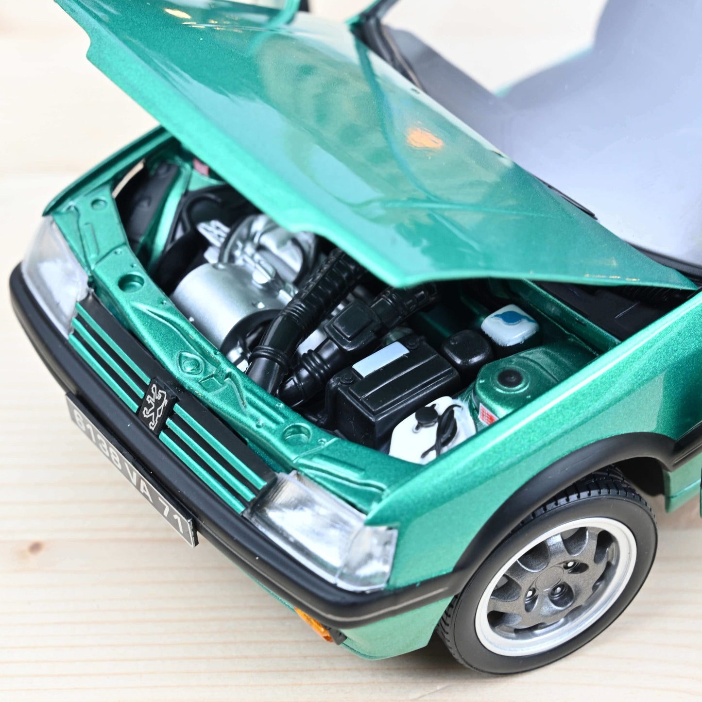 Peugeot 205 GTi 1.9 Griffe (sunroof) 1991 – Fluorite Green – Norev