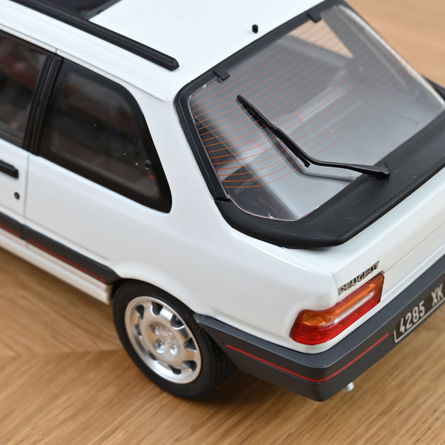 Peugeot 309 GTi 1987 – Meije White – Norev
