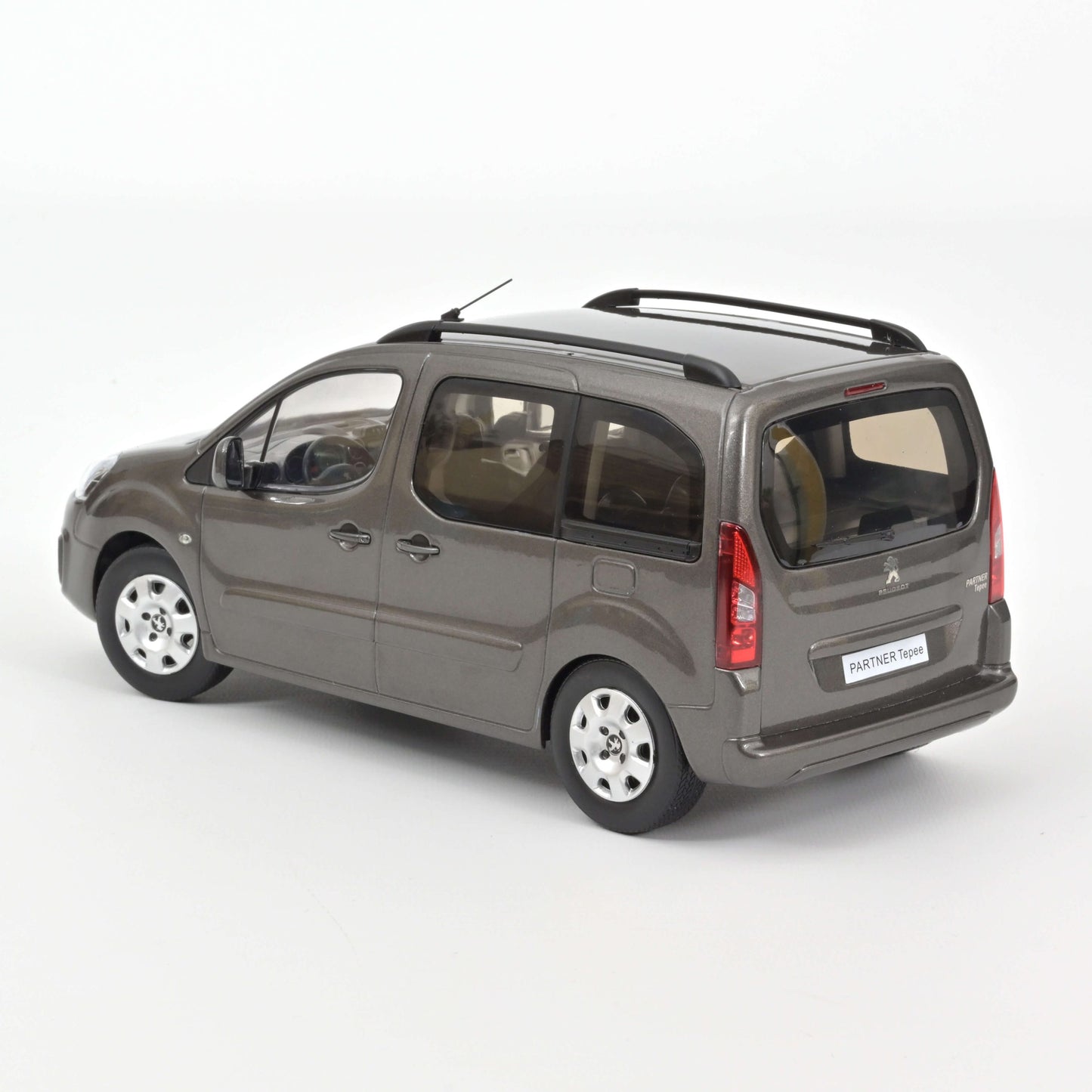 Peugeot Partner 2016 – Moka Brown – Norev