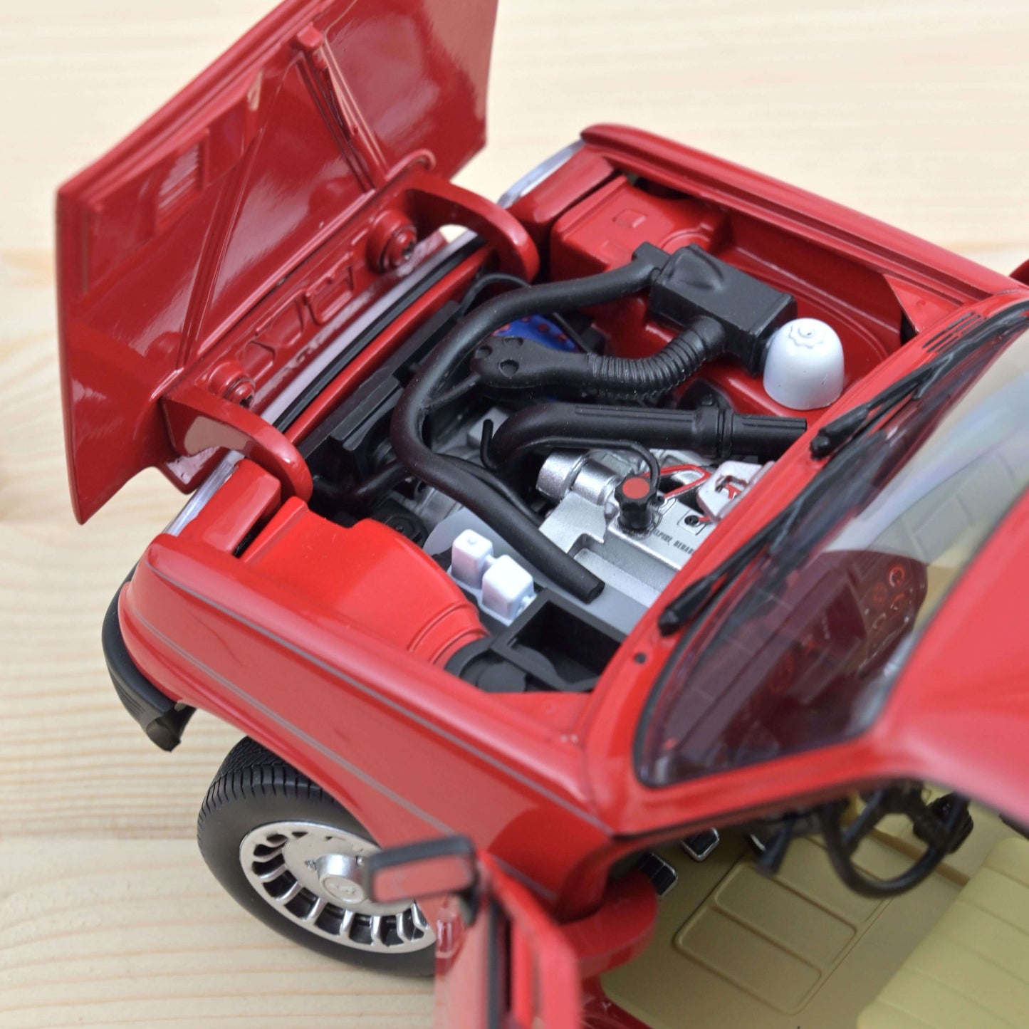 Renault 5 Alpine Turbo 1982 – Red – Norev