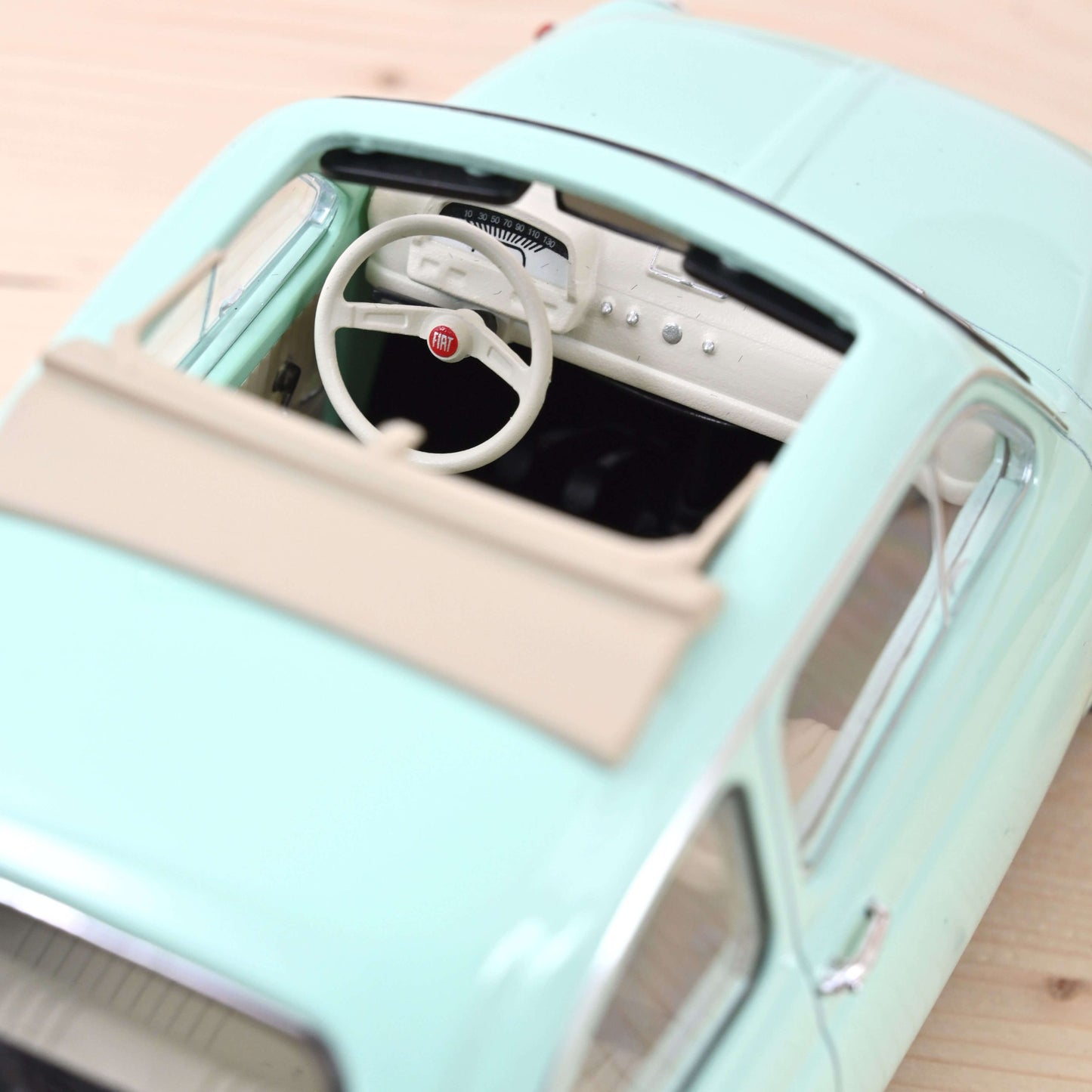 Fiat 500 L 1968 – Pastel Blue w/ Special “Birth Pack” – Norev