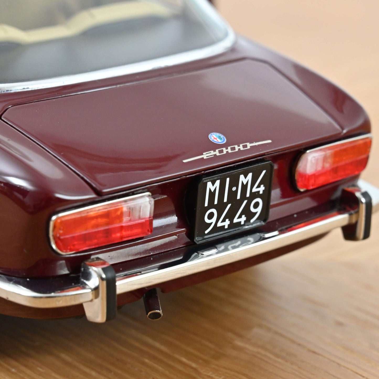 Alfa Romeo 2000 GTV 1973 Maroon / Norev