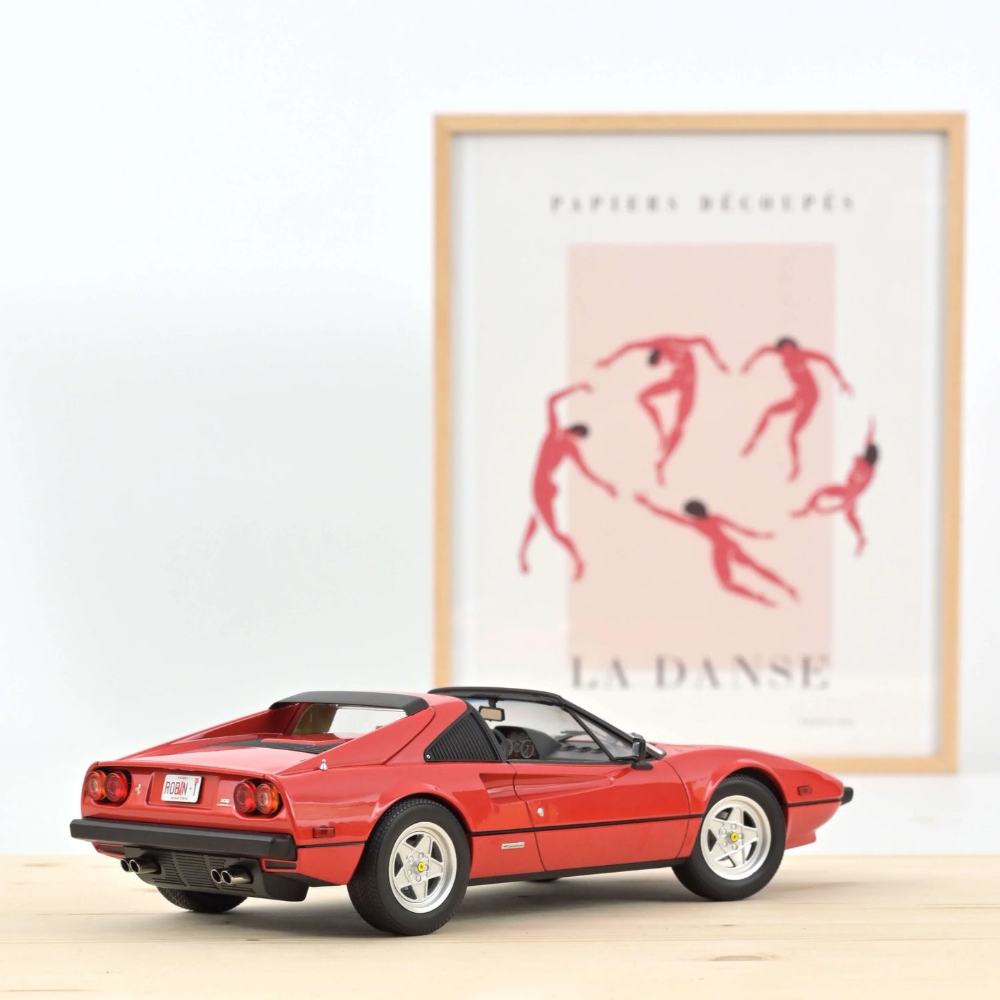 Ferrari 308 GTS 1982 Red – Norev