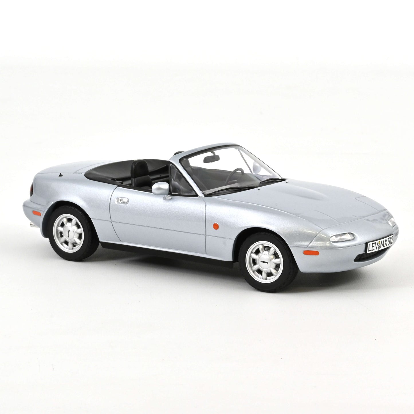 Mazda MX‑5 1989 Silver – Norev