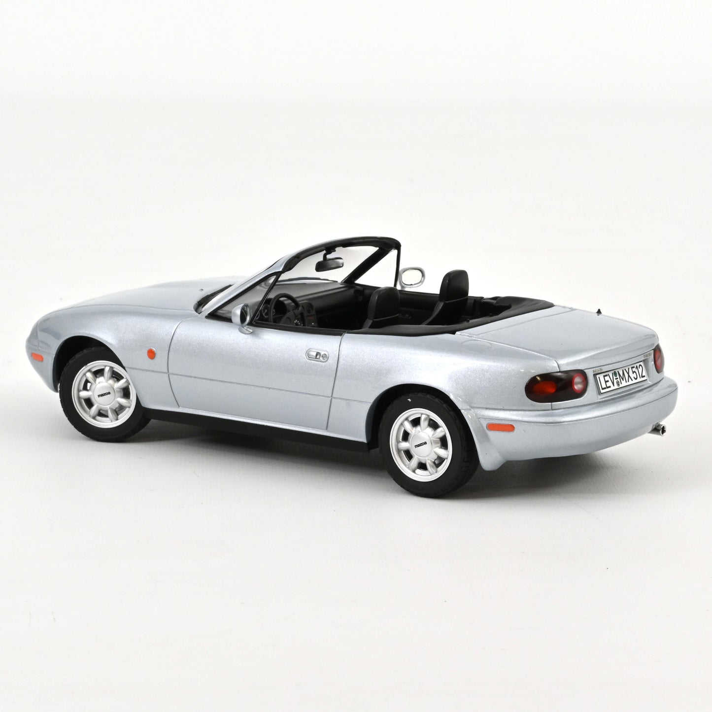 Mazda MX‑5 1989 Silver – Norev