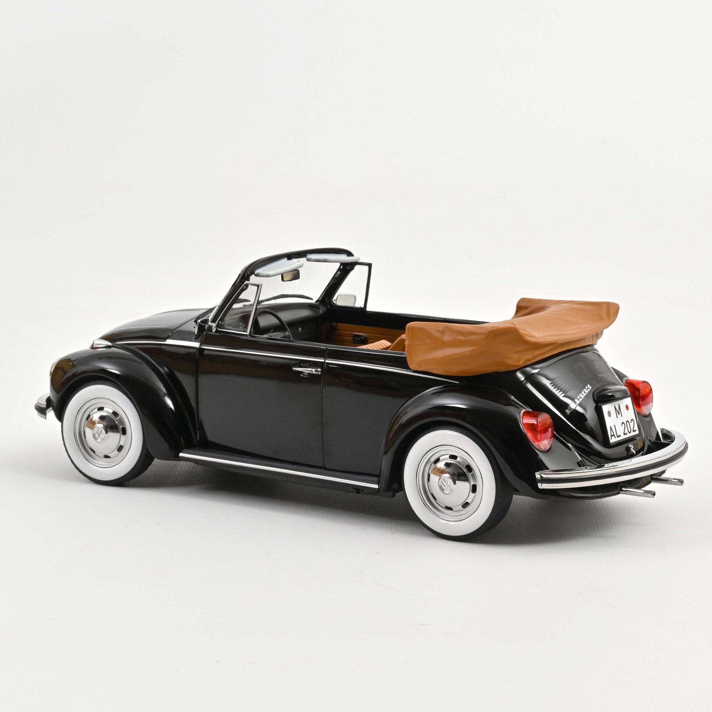 VW 1303 Cabriolet 1972 Black – Norev