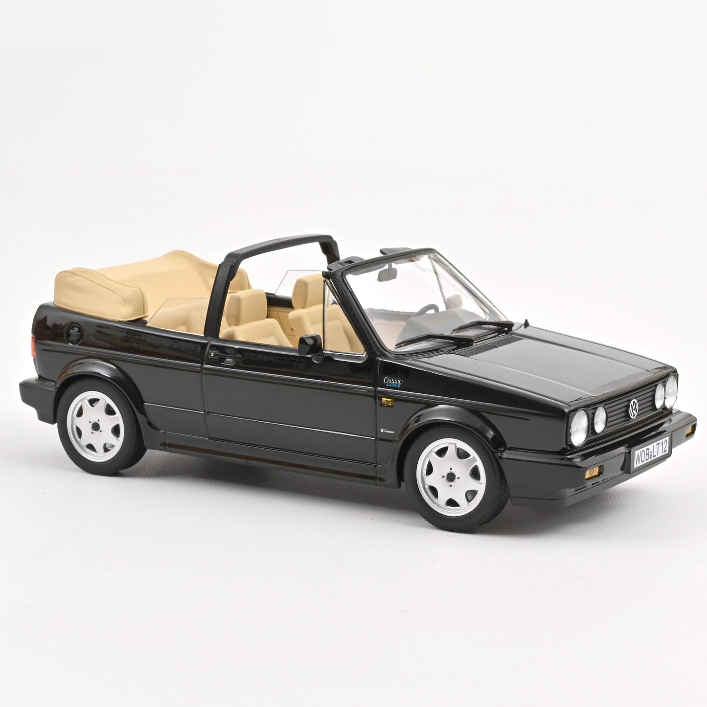 VW Golf Cabriolet 1992 Black 1:18 – Norev
