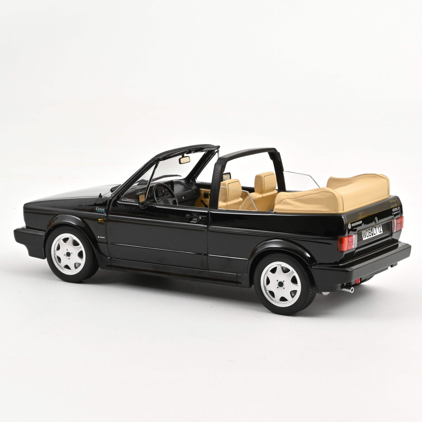 VW Golf Cabriolet 1992 Black 1:18 – Norev