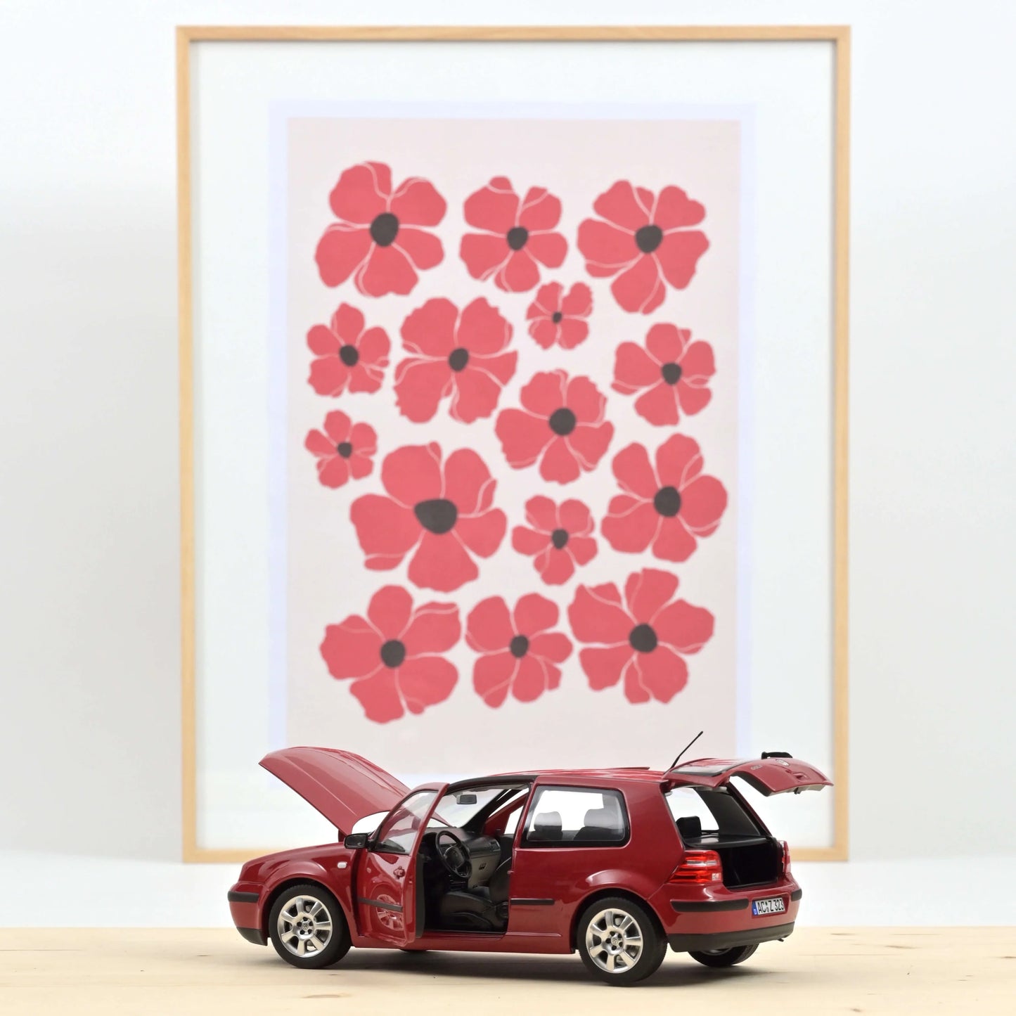 VW Golf 2002 Red 1:18 – Norev