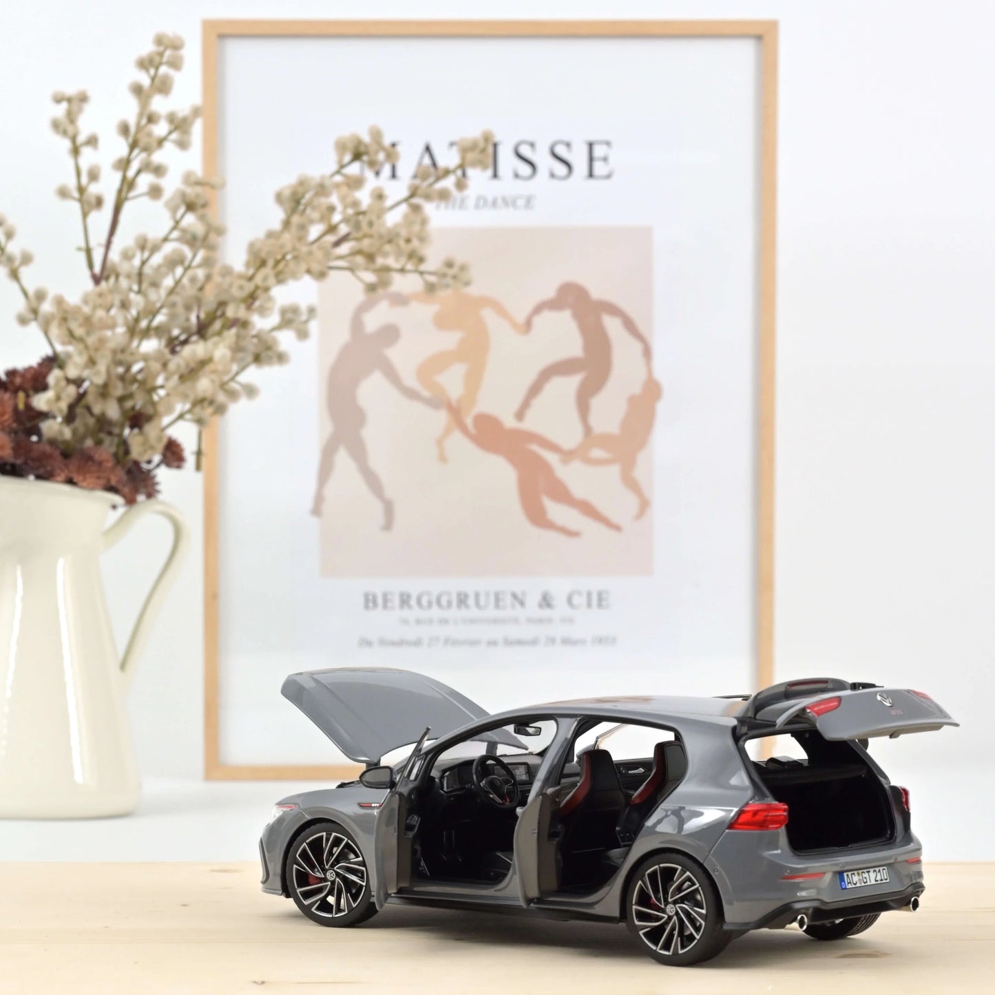 Volkswagen Golf GTI – 2020 – Siva (Grey) – 1:18 – Norev