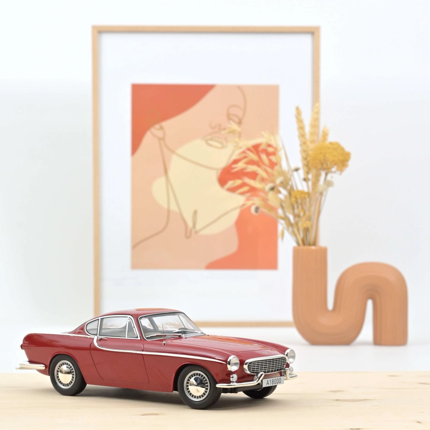 Volvo P1800 1961 Red – Norev