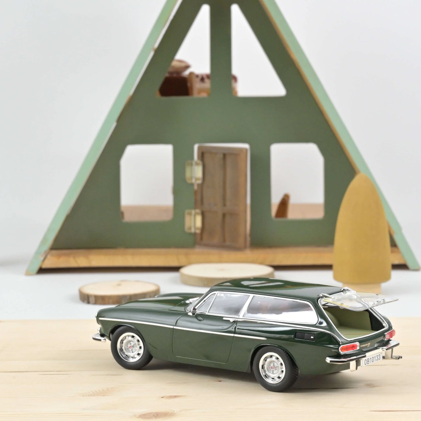 Volvo 1800 ES 1973 Dark Green – Norev