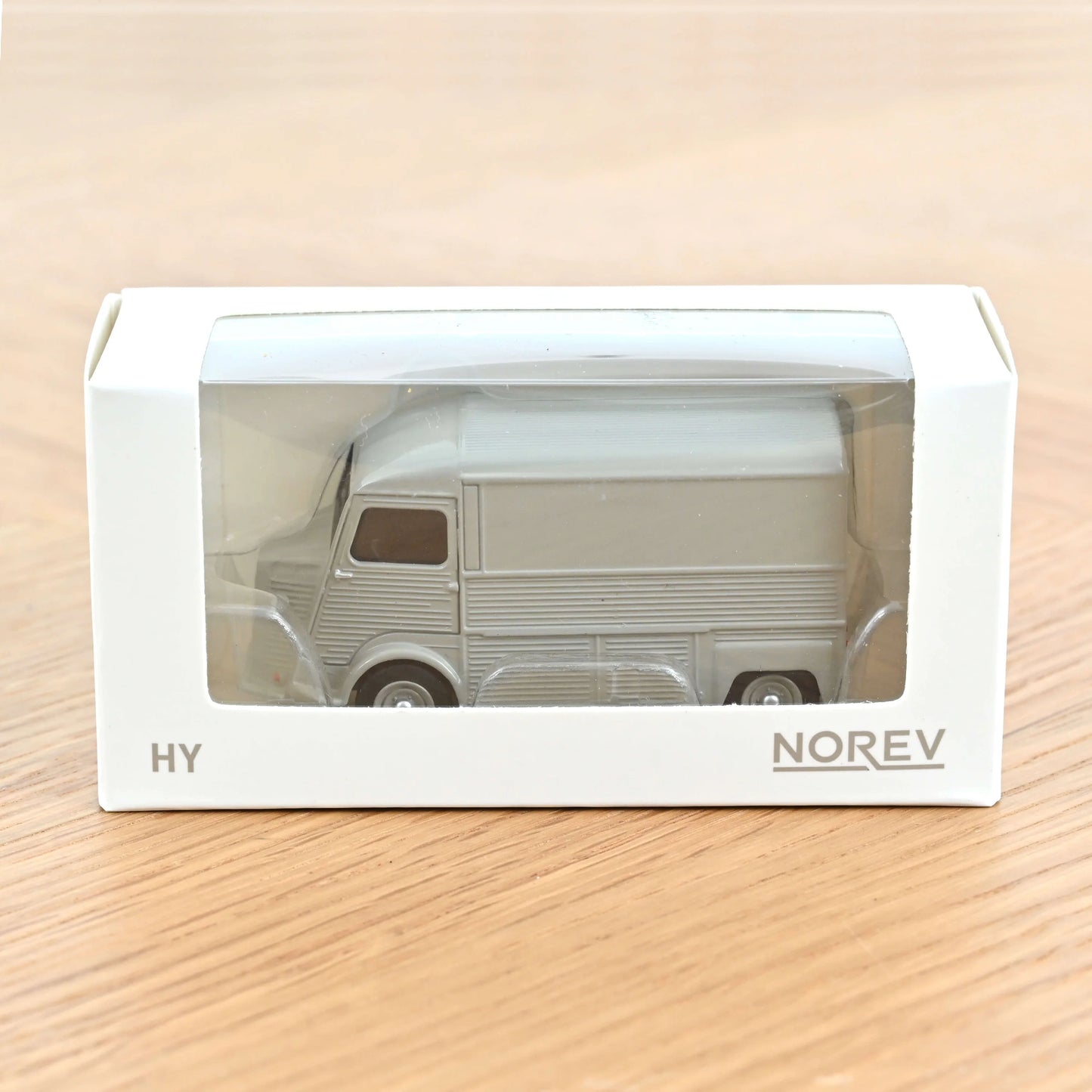Citroën HY 1969 Rosé Grey – Die‑Cast Norev