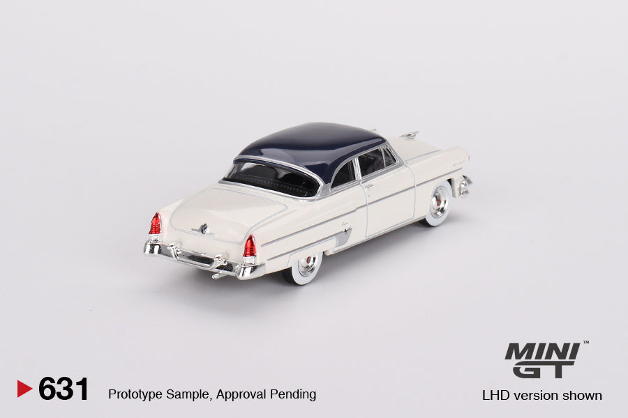 Lincoln Capri 1954 – Arctic White / Atlantic Blue – MiniGT
