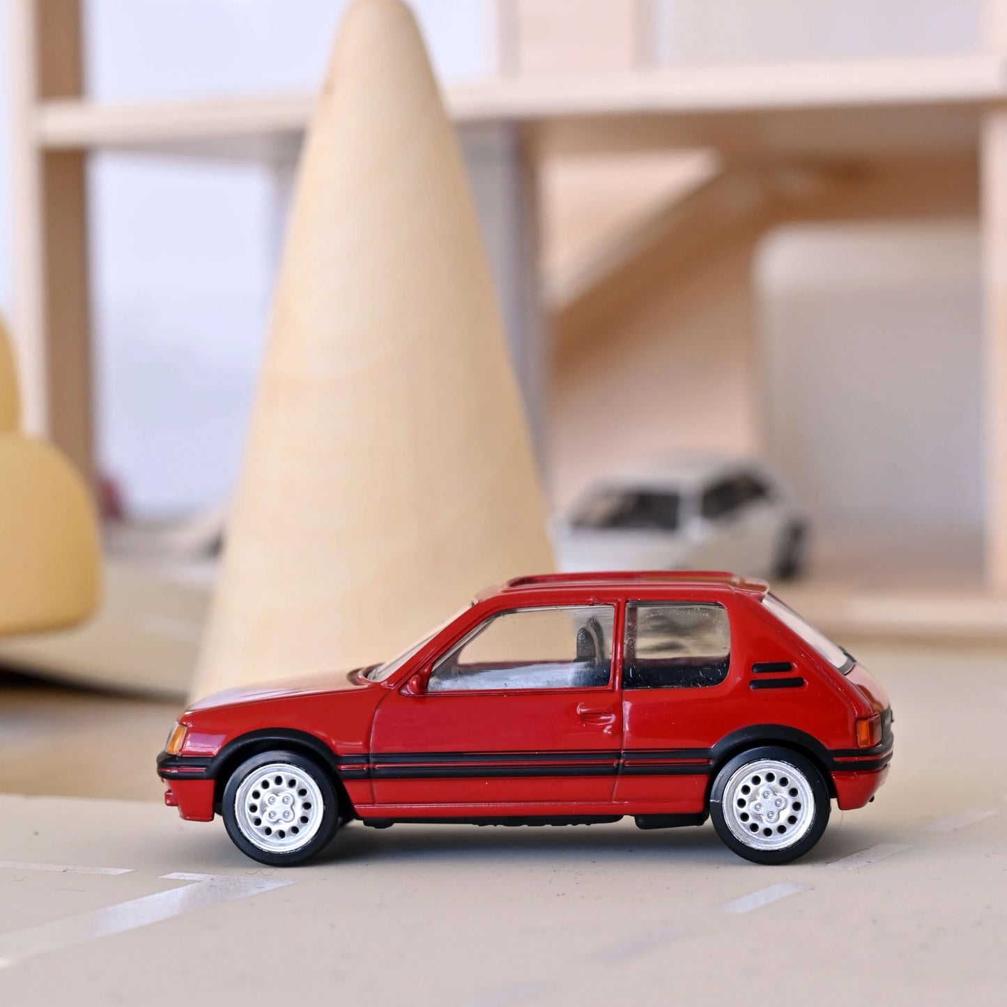 Peugeot 205 GTi – 1986 – Crvena – Jet-Car – 1:43 – Norev