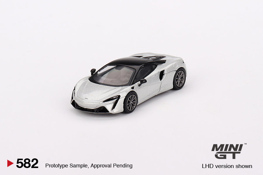 McLaren Artura Ice Silver – MiniGT