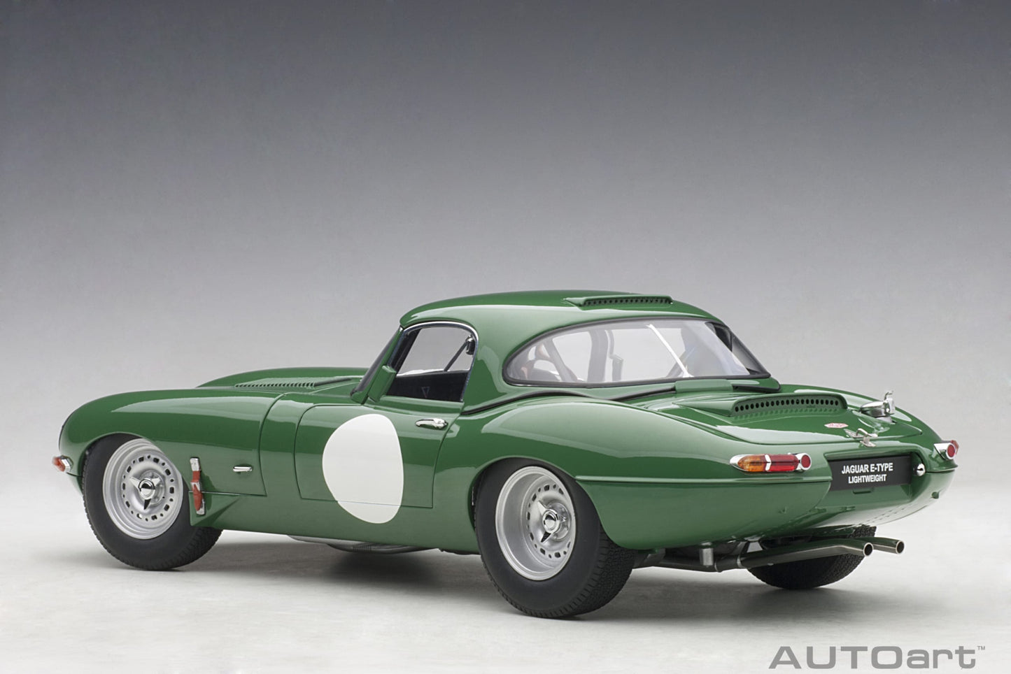 Jaguar Lightweight E‑Type – 2015 – Opalescent Dark Green – Autoart