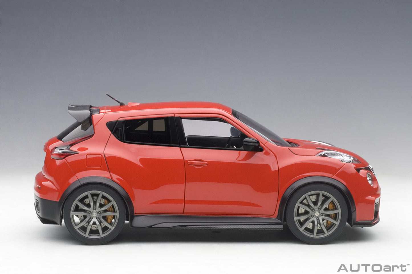 Nissan Juke‑R 2.0 – 2016 – Red – AUTOart