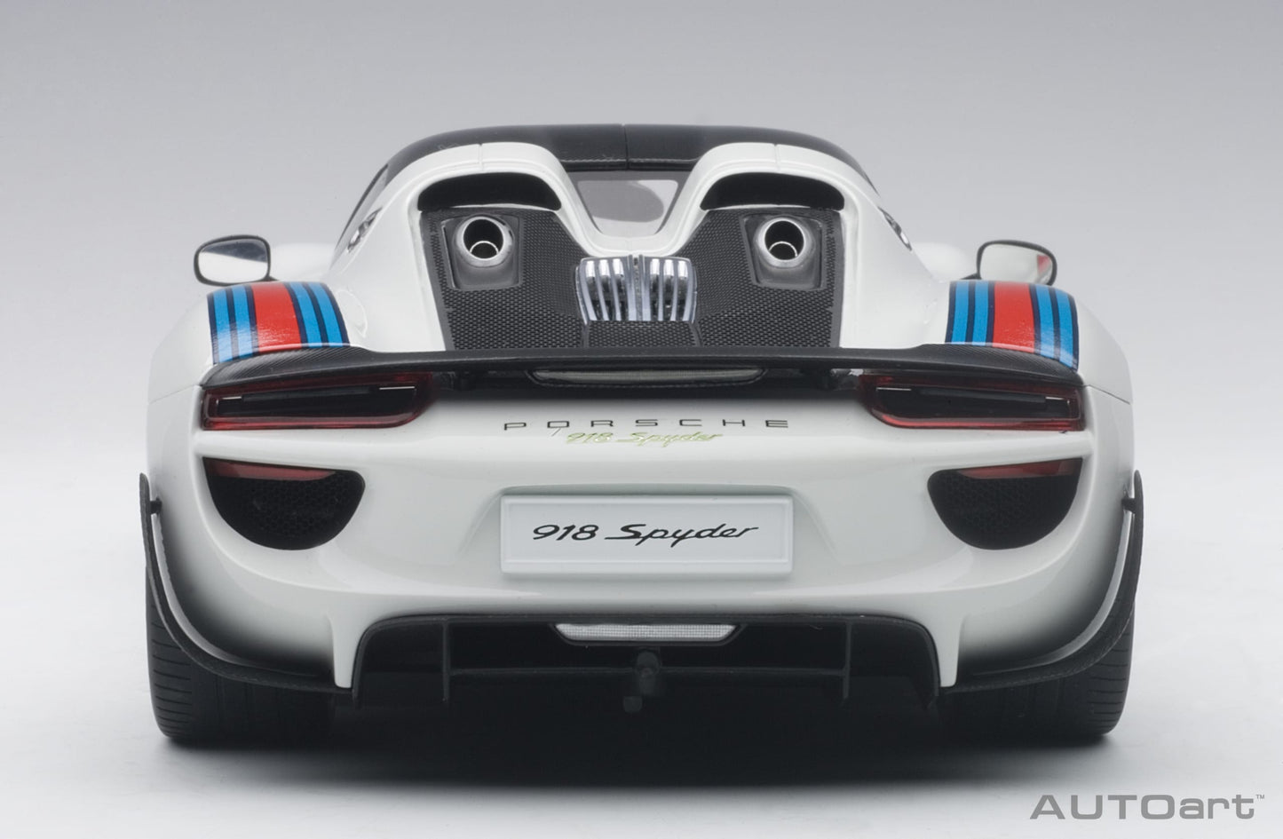 Porsche 918 Spyder Weissach Package – 2013 – White & Martini Livery – AUTOart