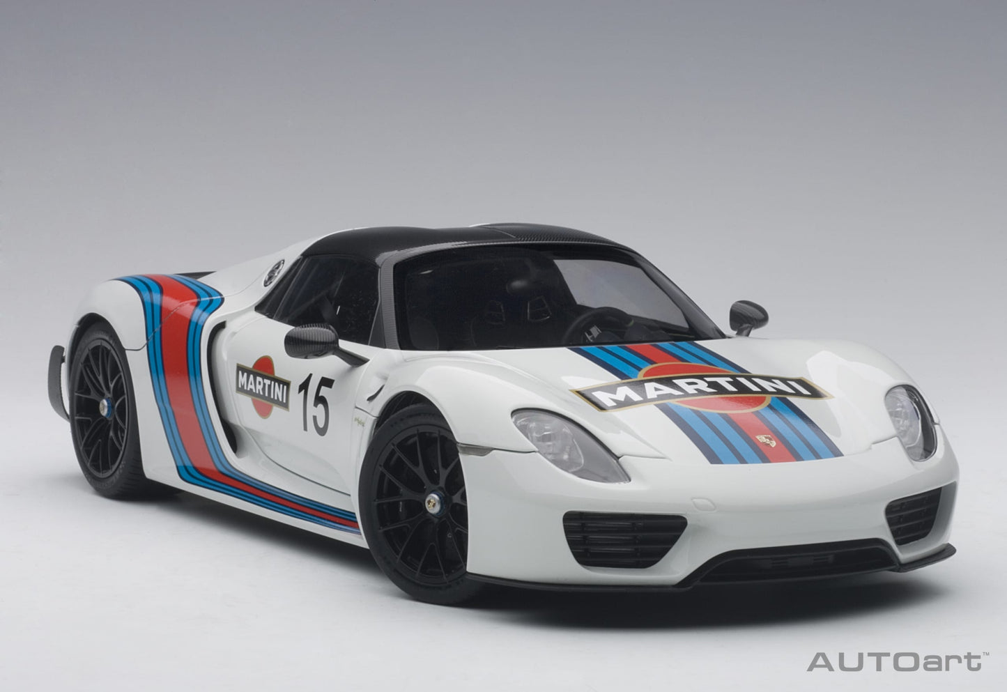 Porsche 918 Spyder Weissach Package – 2013 – White & Martini Livery – AUTOart