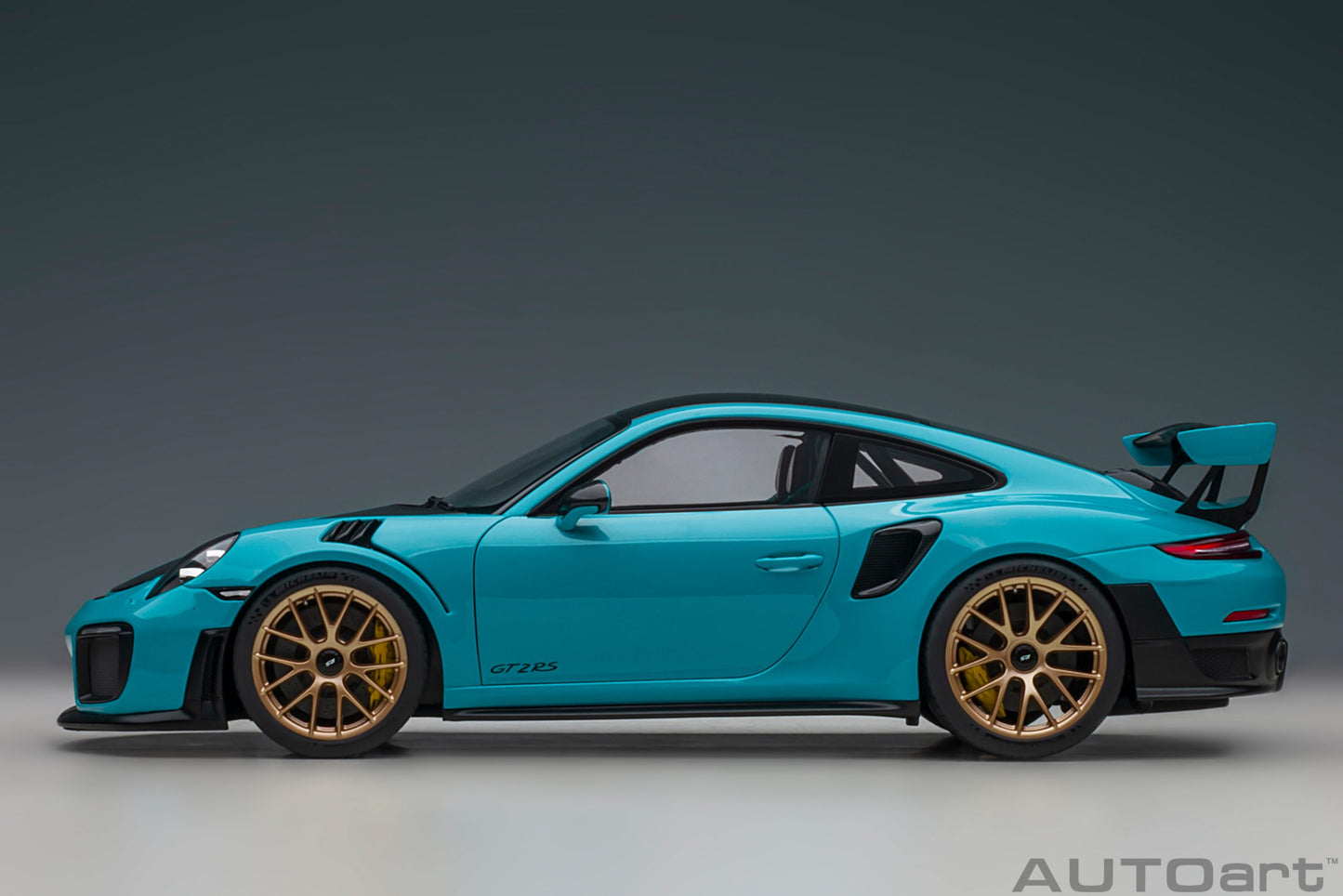 Porsche 911 (991.2) GT2 RS Weissach Package – 2017 – Miami Blue – AUTOart