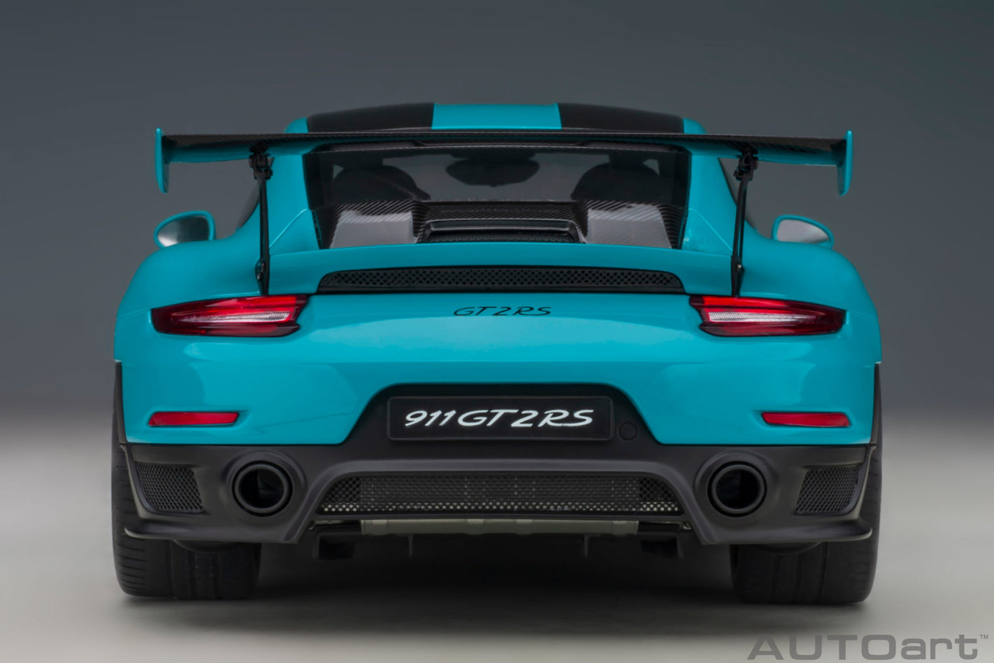 Porsche 911 (991.2) GT2 RS Weissach Package – 2017 – Miami Blue – AUTOart
