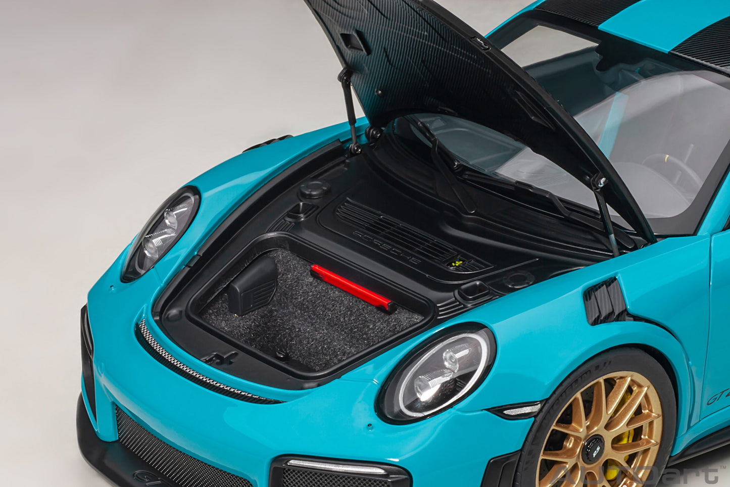 Porsche 911 (991.2) GT2 RS Weissach Package – 2017 – Miami Blue – AUTOart