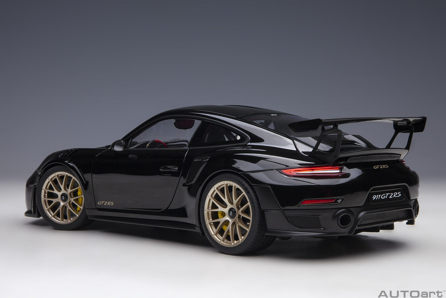 Porsche 911 (991.2) GT2 RS Weissach Package – 2017 – Black – AUTOart