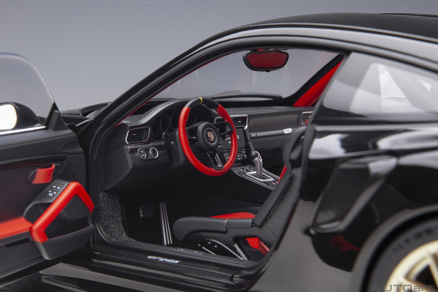 Porsche 911 (991.2) GT2 RS Weissach Package – 2017 – Black – AUTOart