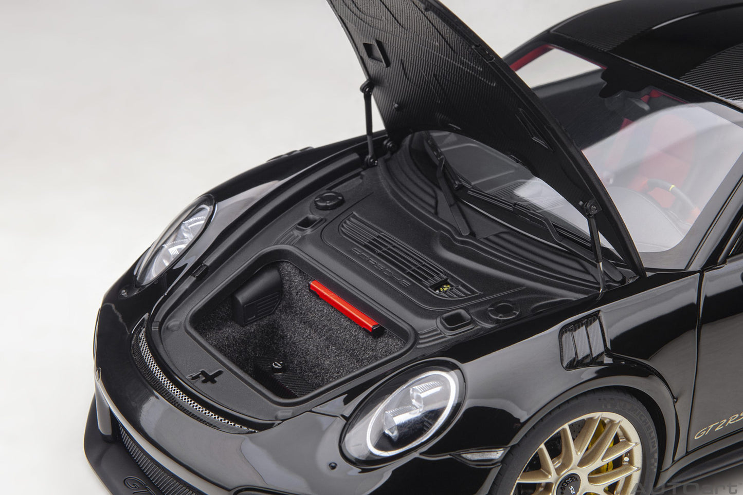 Porsche 911 (991.2) GT2 RS Weissach Package – 2017 – Black – AUTOart